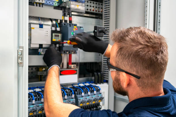 Best Affordable Electrician  in Espaola, NM